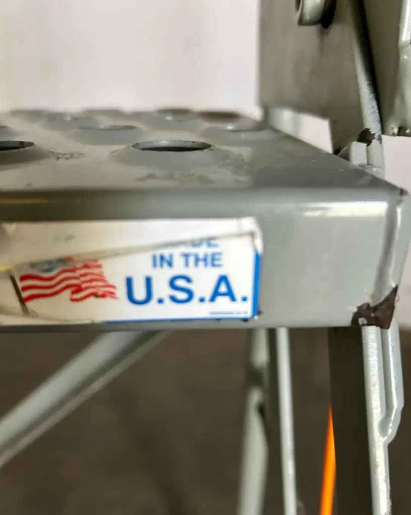 INDUSTRIAL 3 STEP ROLLING LADDER(1)